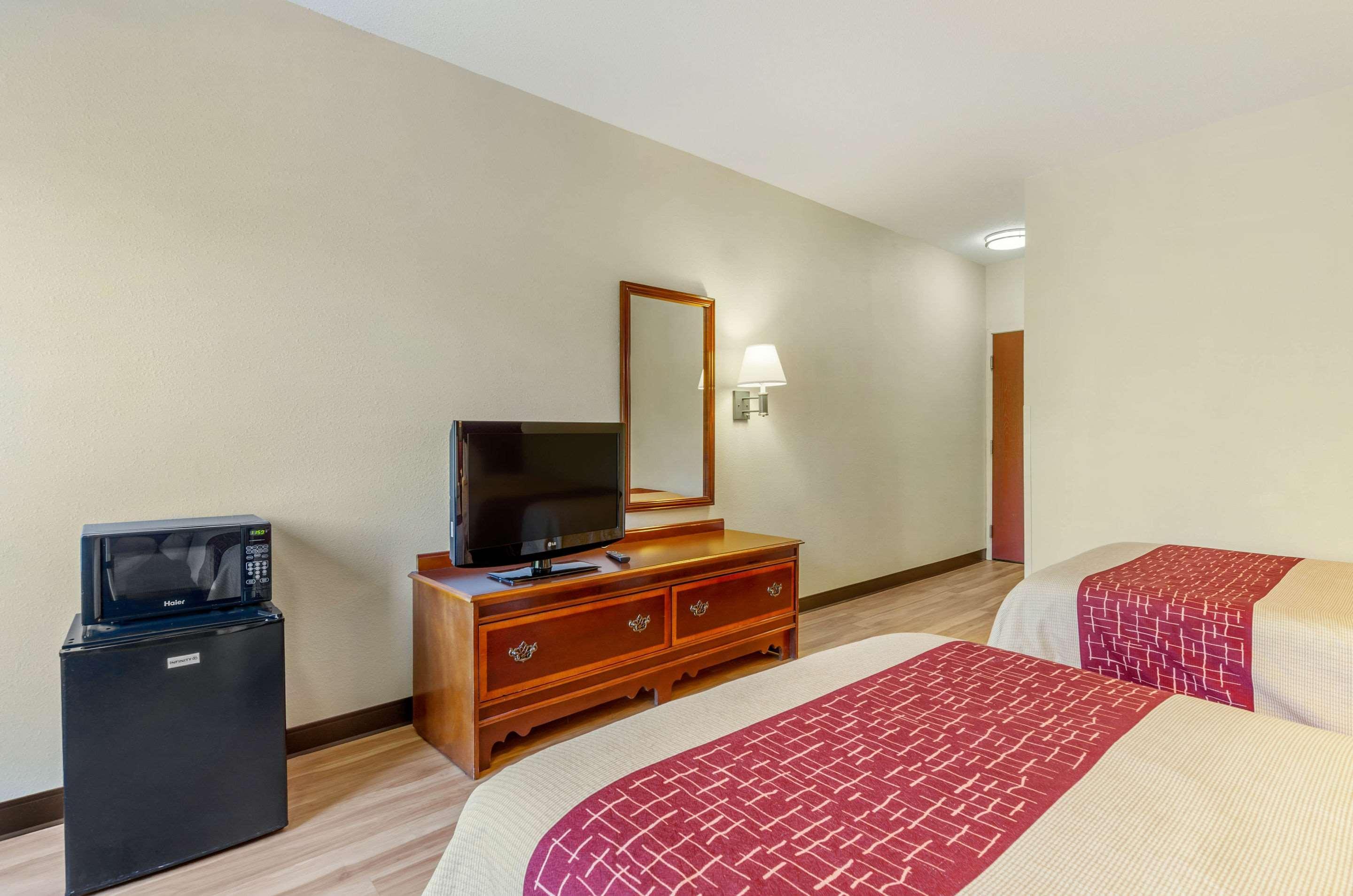 Comfort Inn & Suites Troutville - Roanoke North - Daleville Bagian luar foto