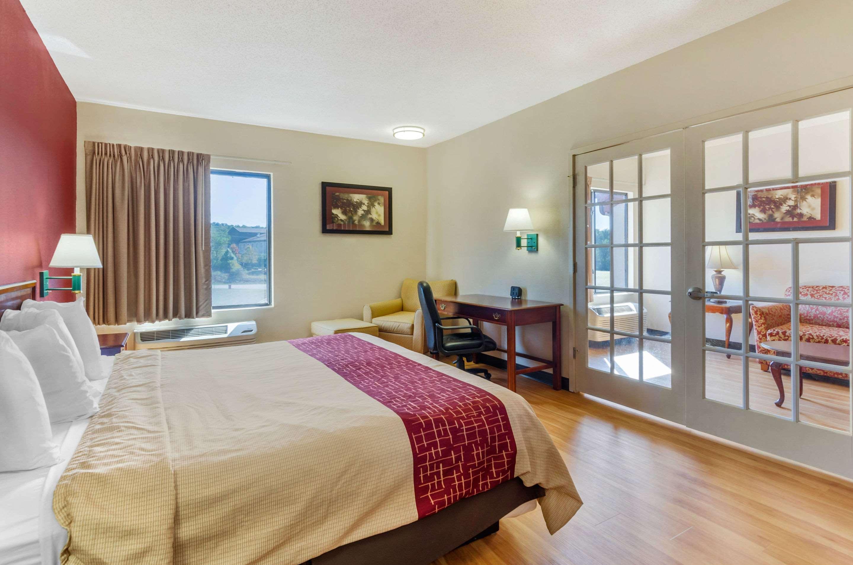 Comfort Inn & Suites Troutville - Roanoke North - Daleville Bagian luar foto
